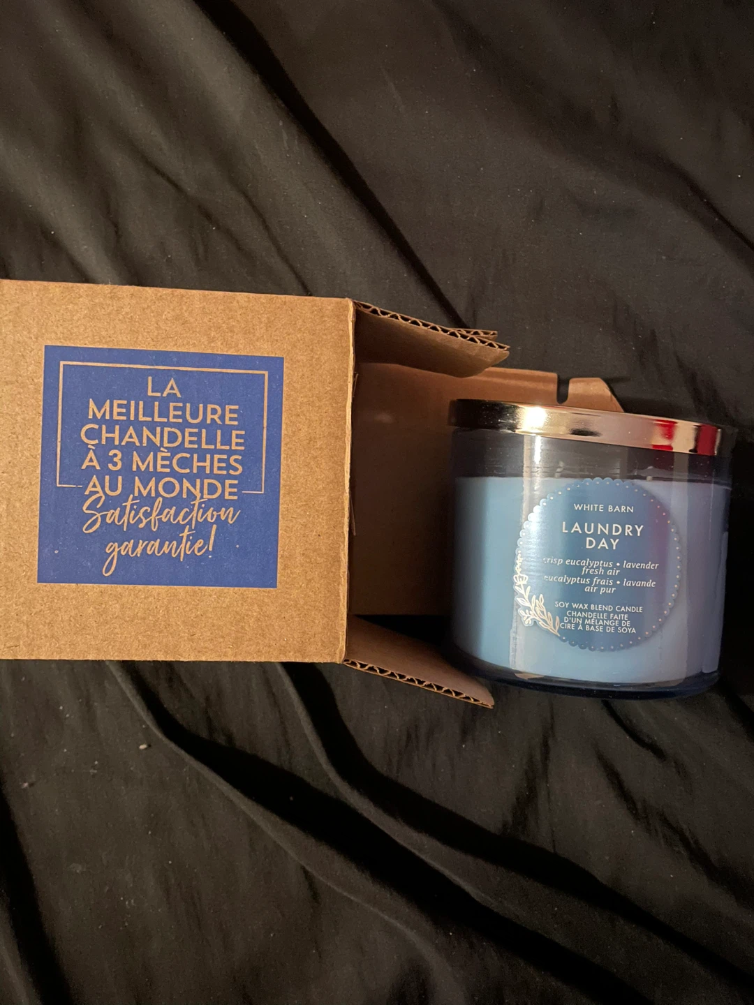 White Barn Laundry Day 3-Wick Candle