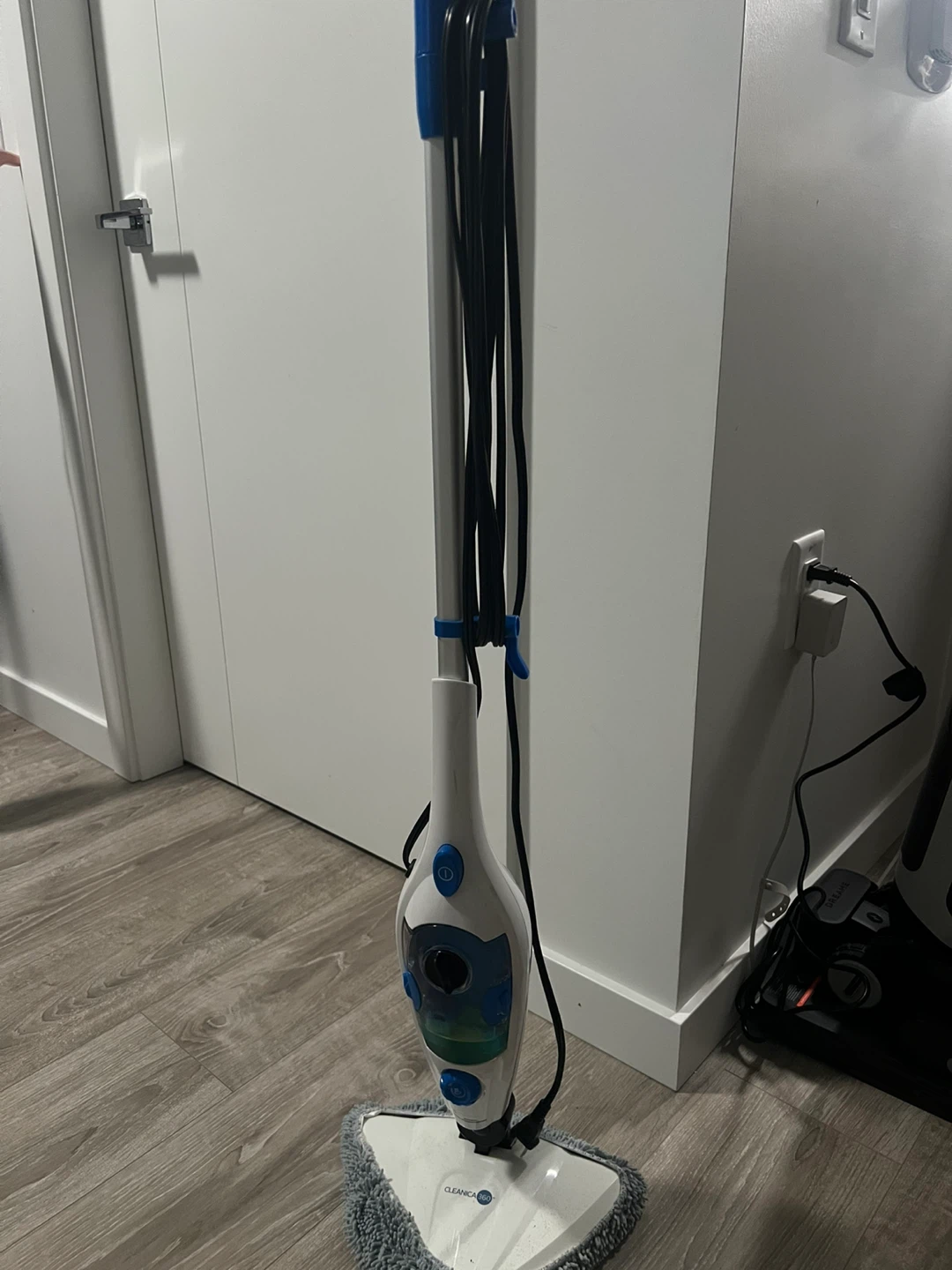 CLEANICA 360 Steam Mop