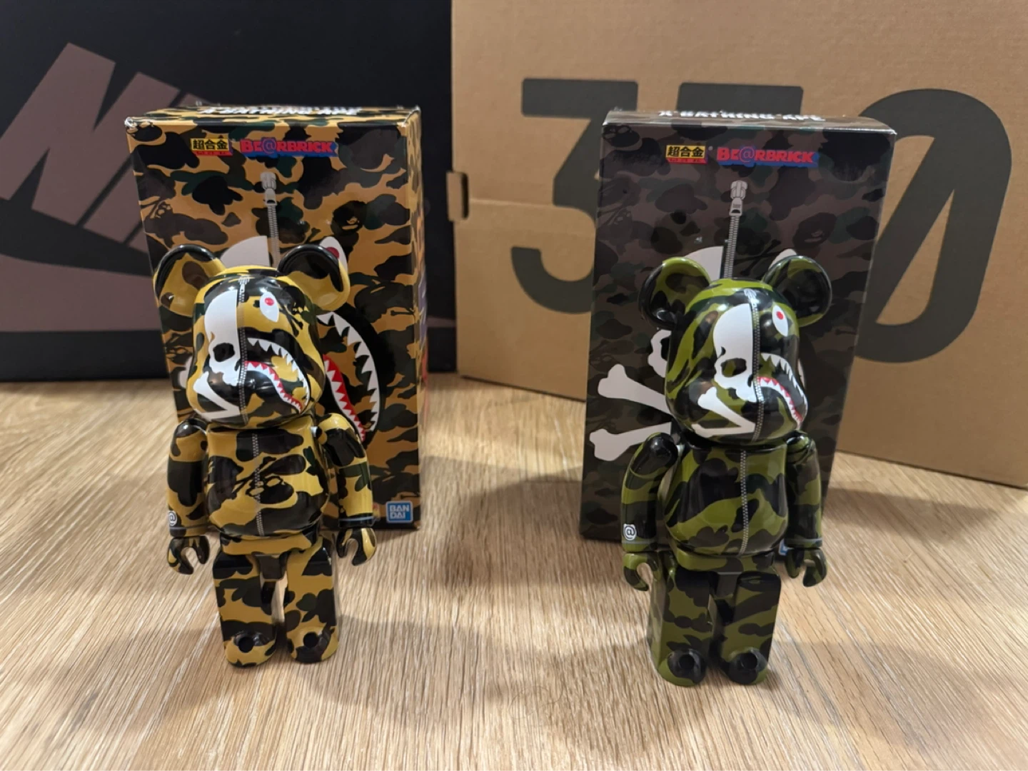 Bearbrick Bape X Mastermind Super Alloy 200% Set Yellow/Green