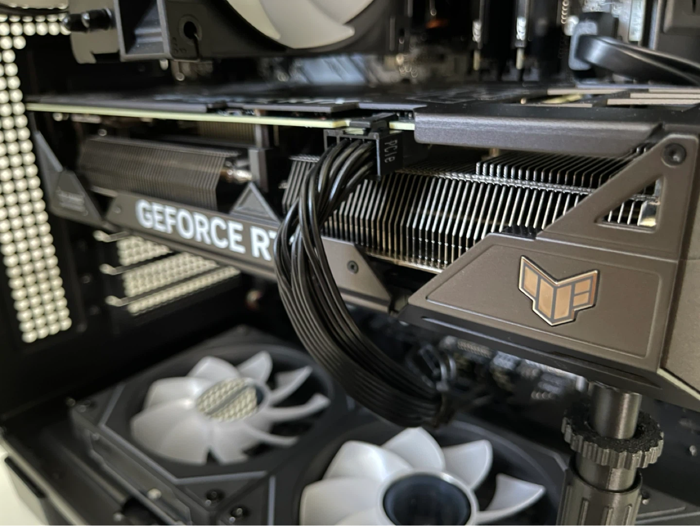 Gaming PC | 4060 Ti | Ryzen 7 | 16GB | 1TB - photo 4