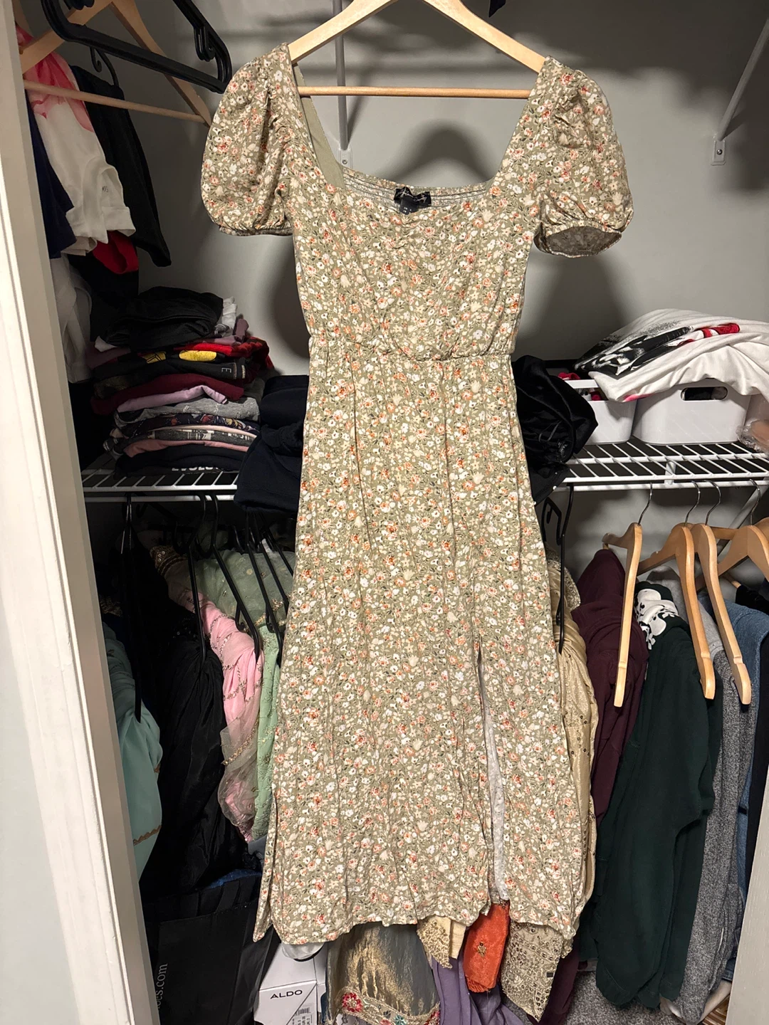 Floral Puff Sleeve Midi Dress