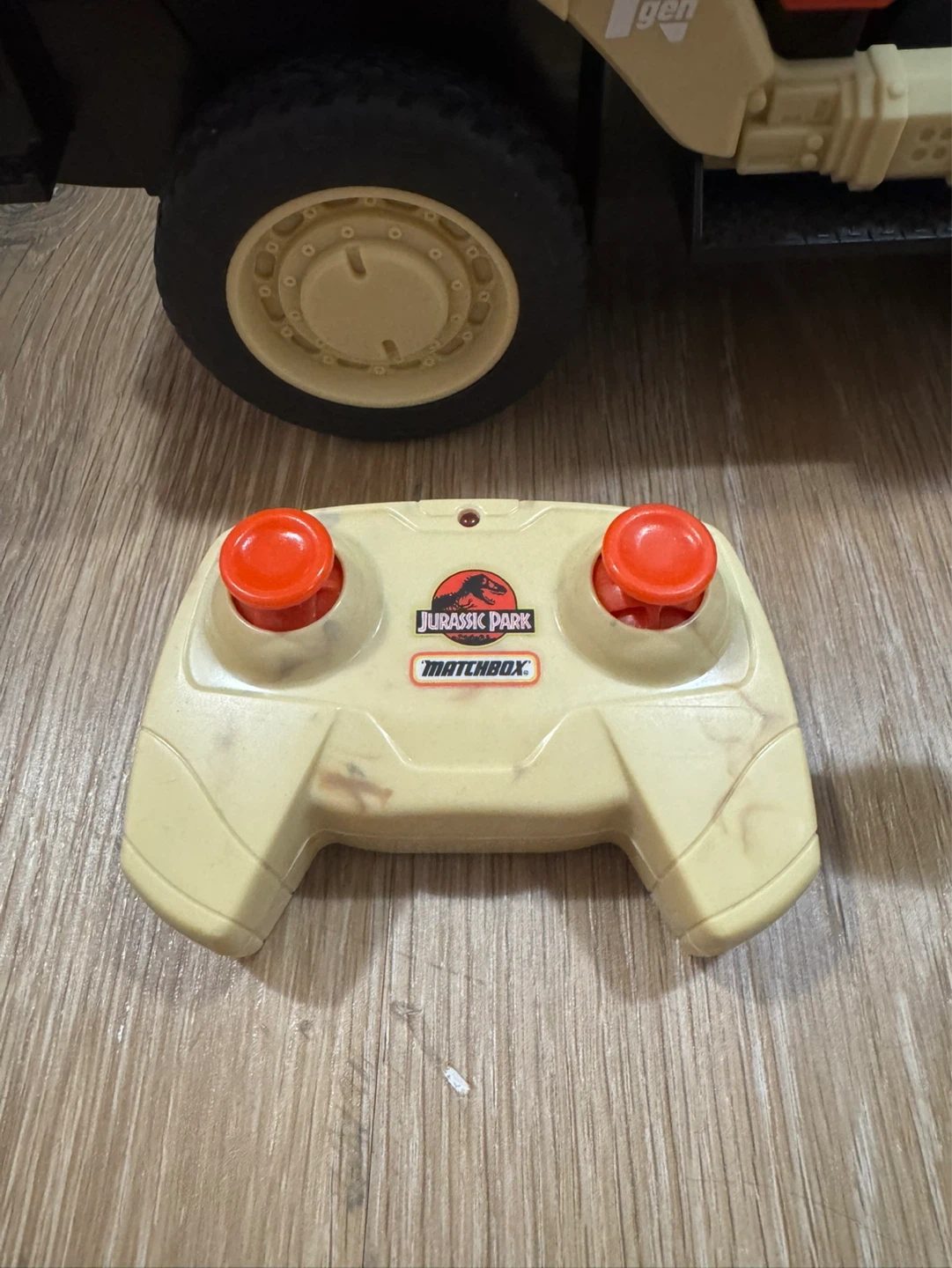 Jurassic World Dino Catcher RC - photo 2