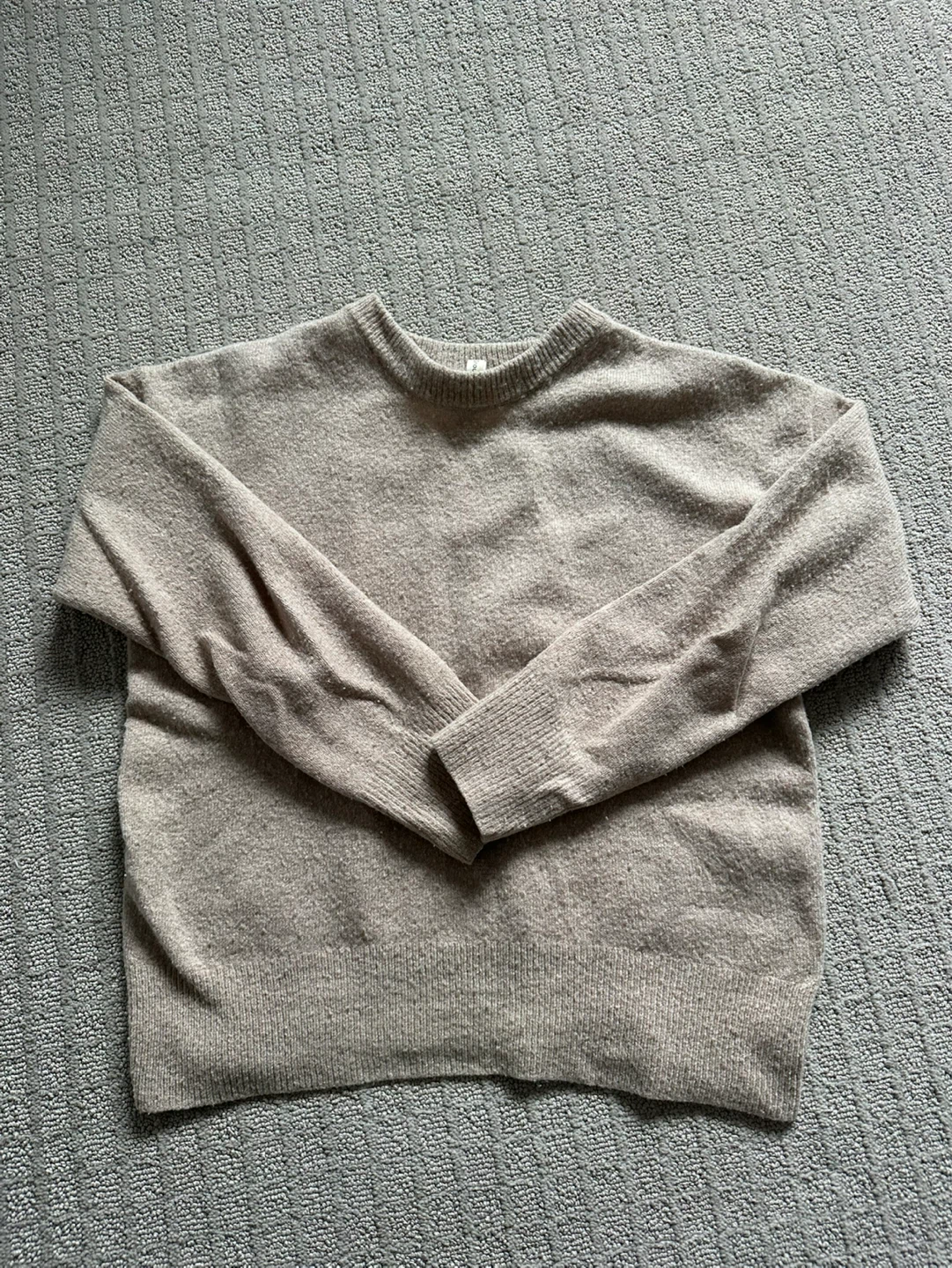 Aritzia cream sweater
