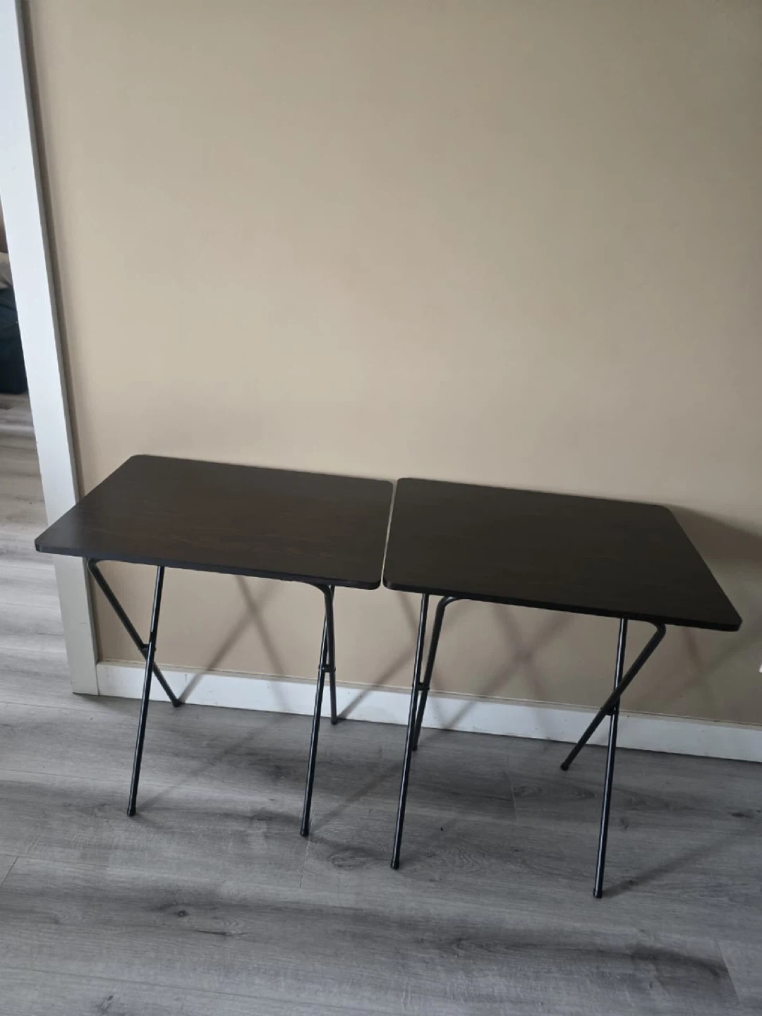Set of 2 Dark Wood TV Trays