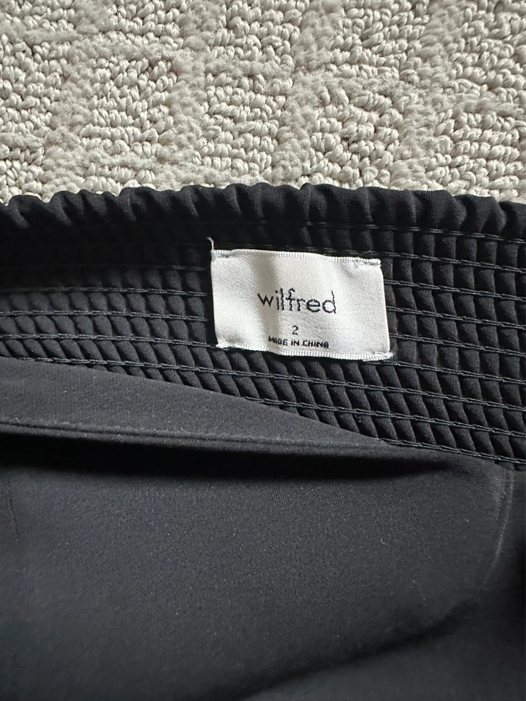 Aritzia Wilfred top - photo 2