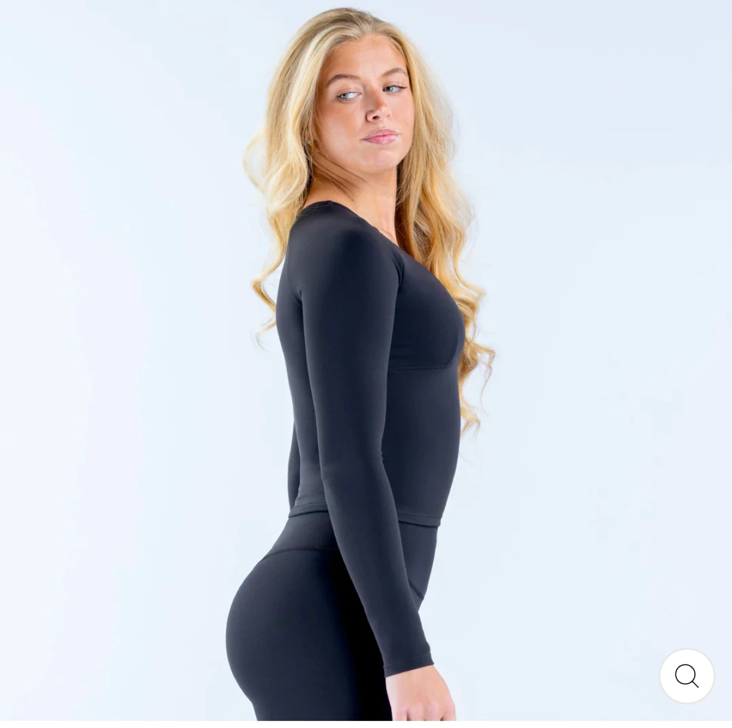 DFYNE Origin Long Sleeve V-Neck Top - M - photo 3