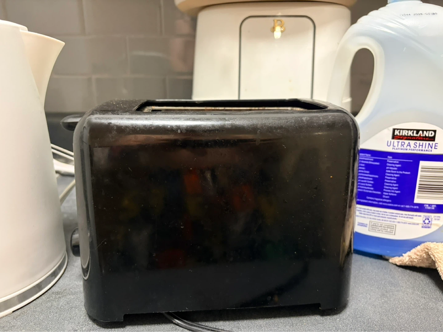 Black 2-Slice Toaster