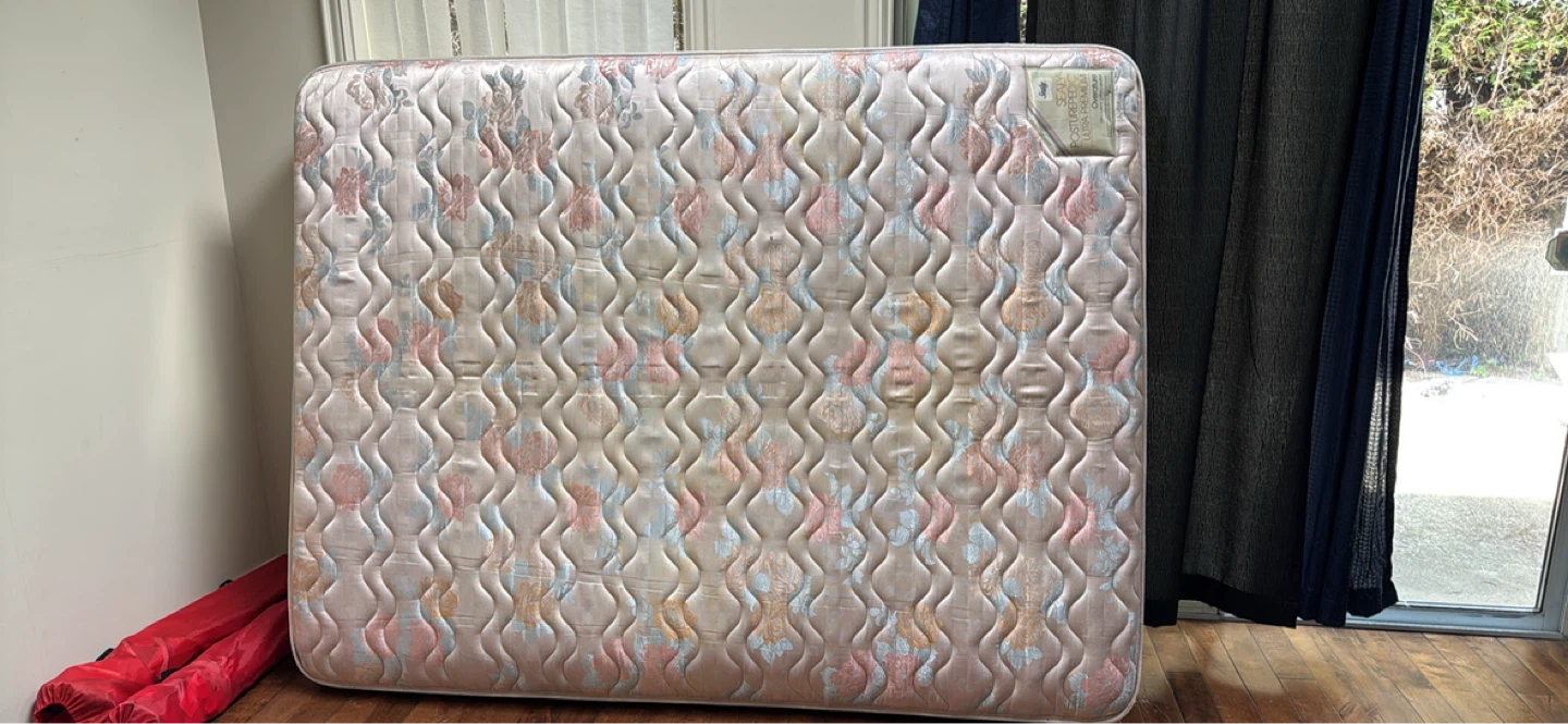 Sealy Posturepedic Overture Queen Mattress