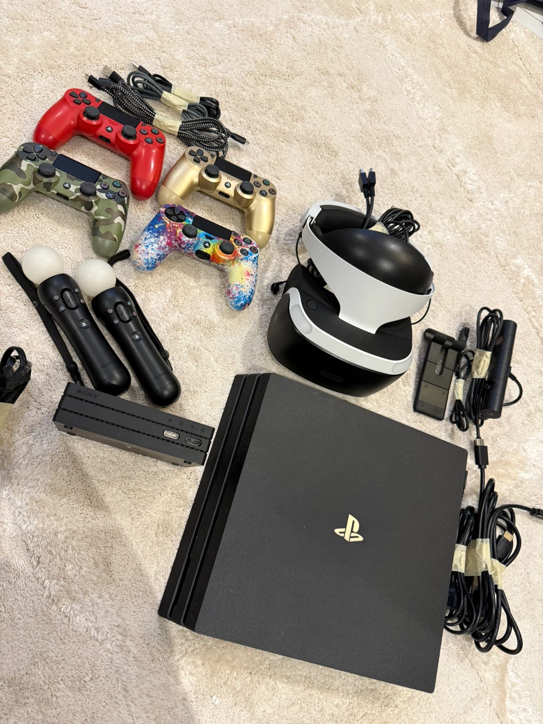 PlayStation VR Bundle with PS4 Pro and Controllers