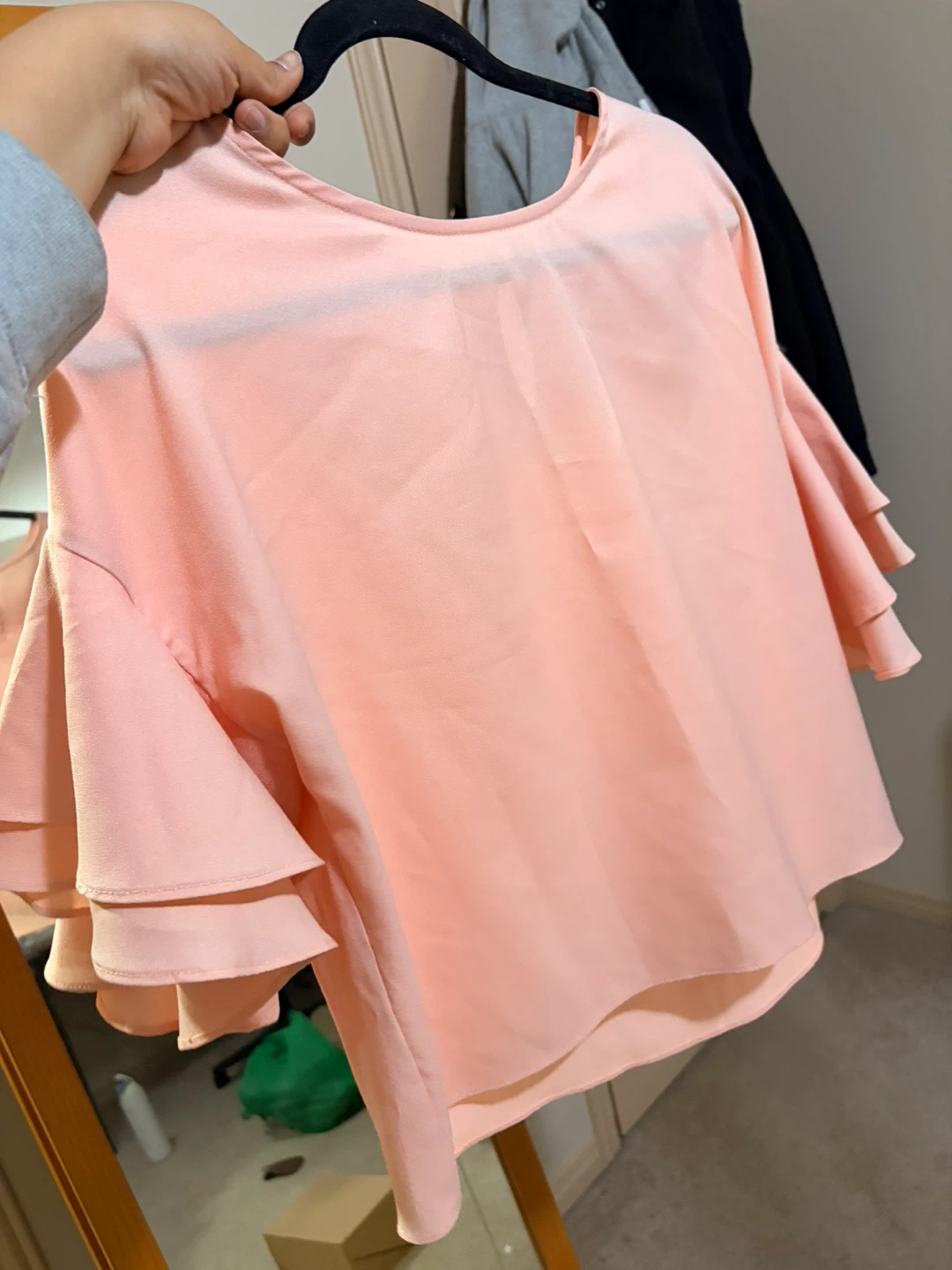 Forme Pink Ruffle Sleeve Blouse Size M - photo 2