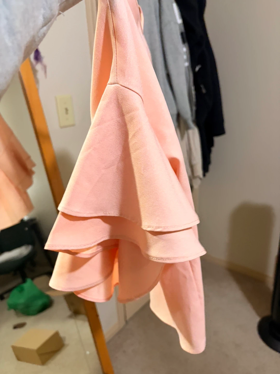 Forme Pink Ruffle Sleeve Blouse Size M - photo 3