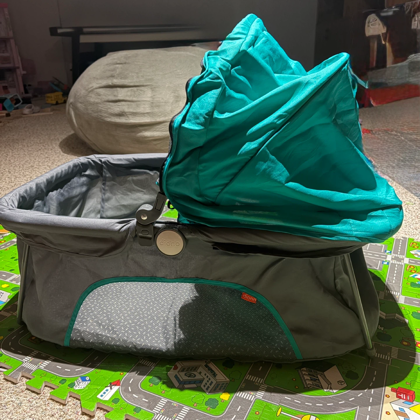 Diono Portable Bassinet/Play Yard