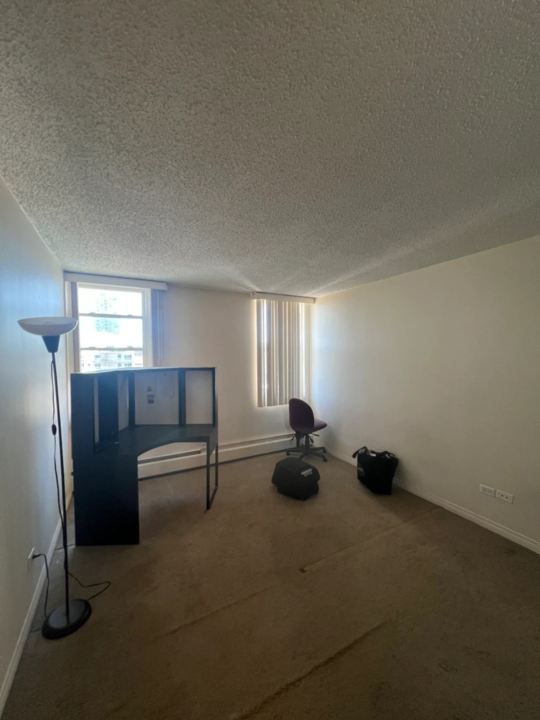 Private room for rent, Downtown - photo 5