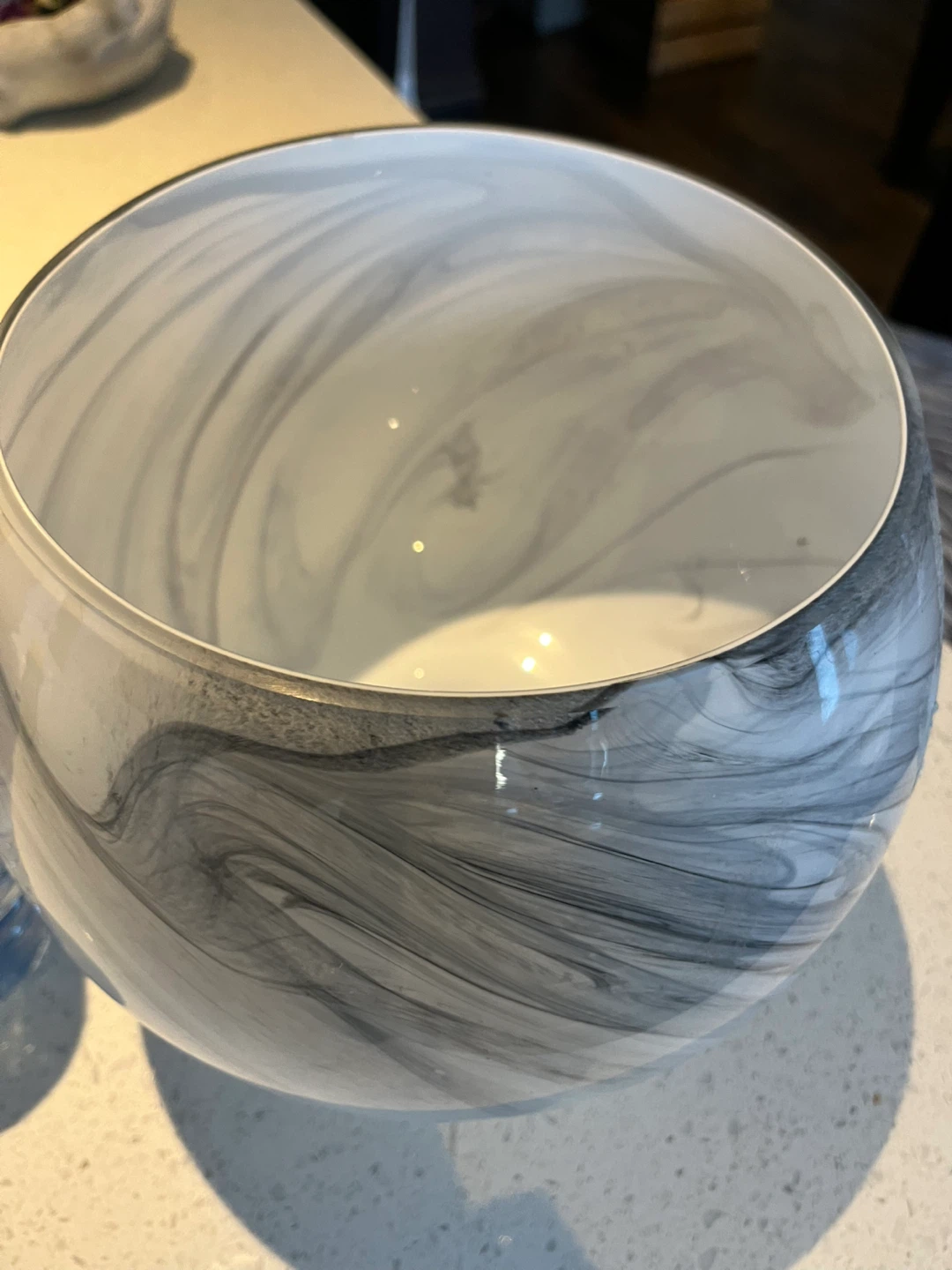 Large round marble glass bowl/vase - photo 3