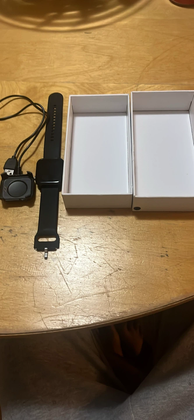 Smart Watch with Charger - photo 2