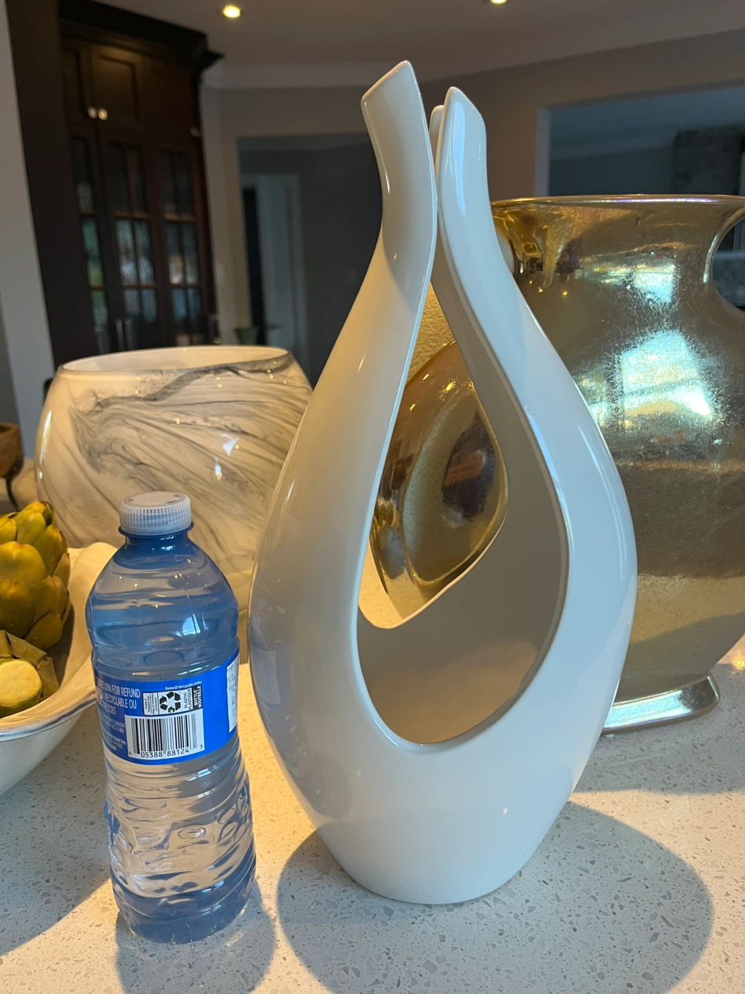 Beautiful vase/decor item