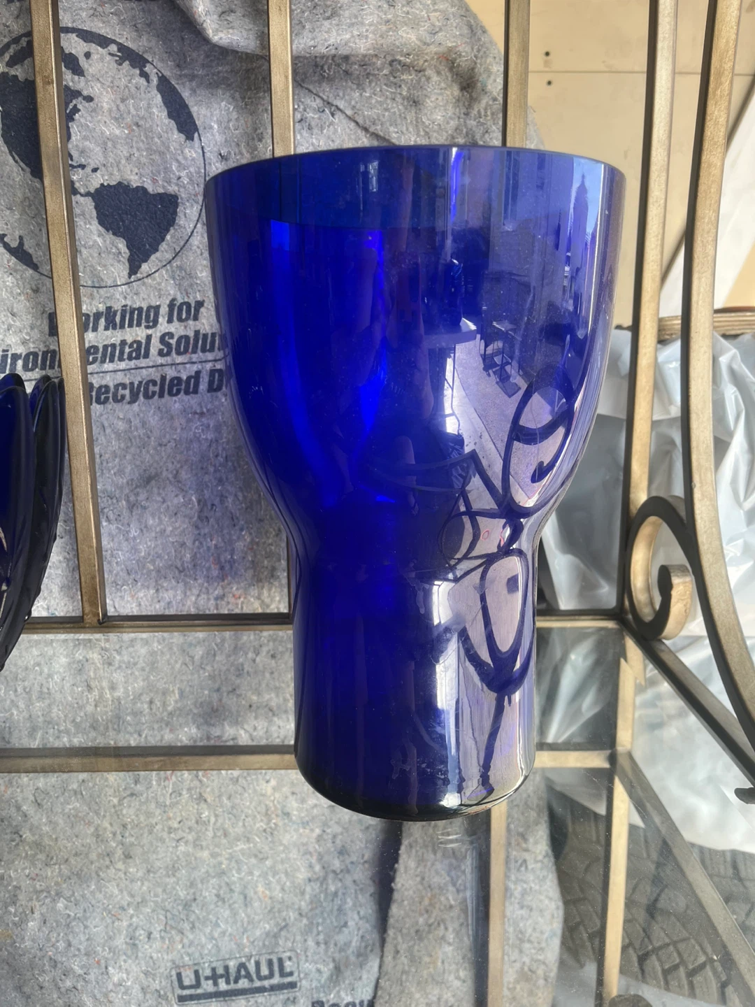 4 Blue Glass Vases - photo 4