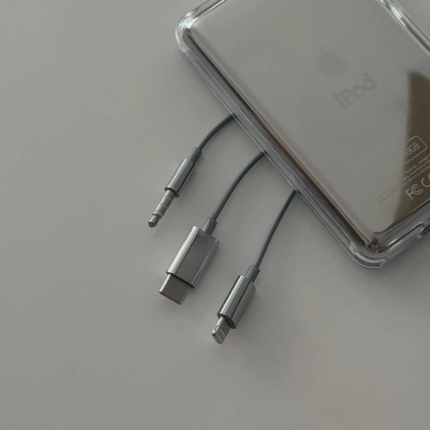 CHROME/SILVER WIRED EARPHONES - (USB-C, Lightning or 3.5mm Jack) - photo 2