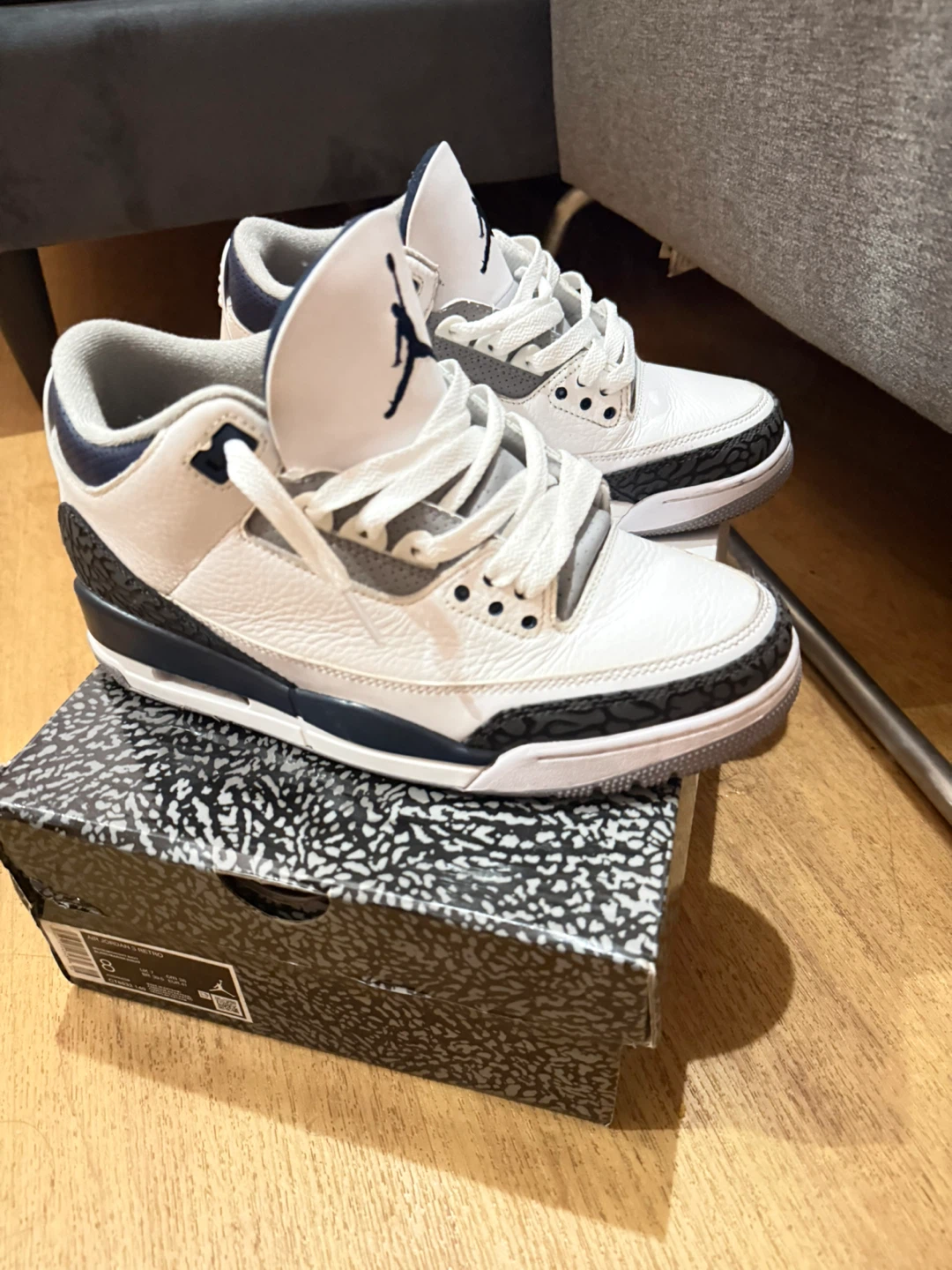 Air Jordan 3 Retro White Navy Cement - photo 2