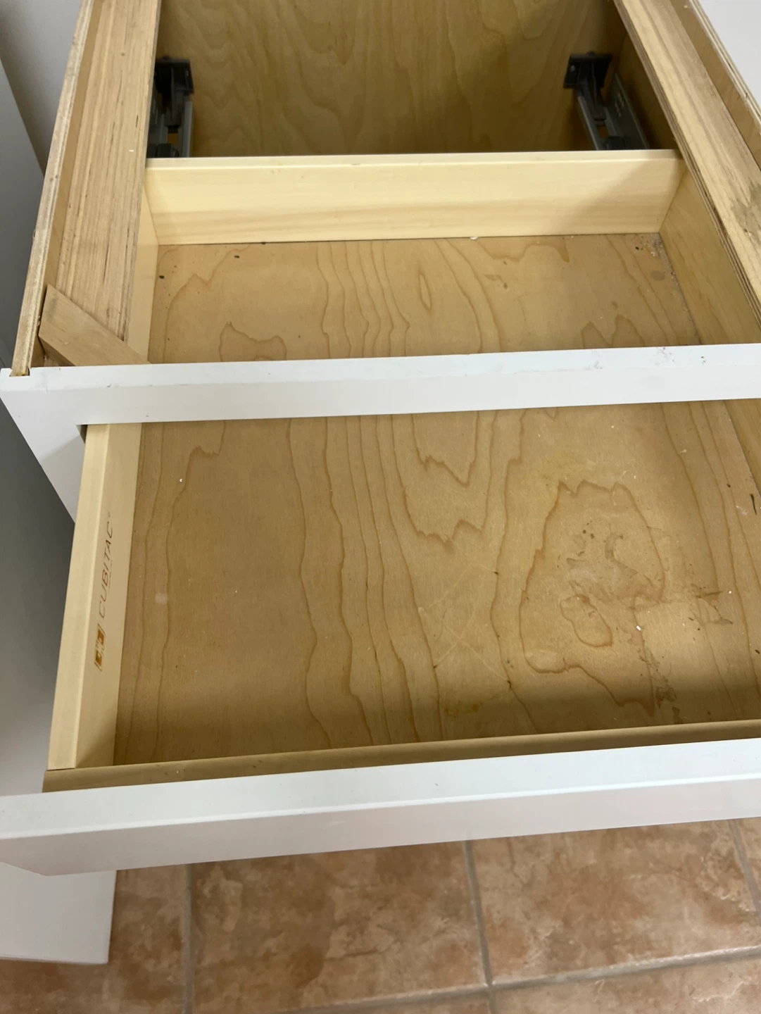 Cubic White Kitchen Cabinet Base and Tall Unit - photo 3