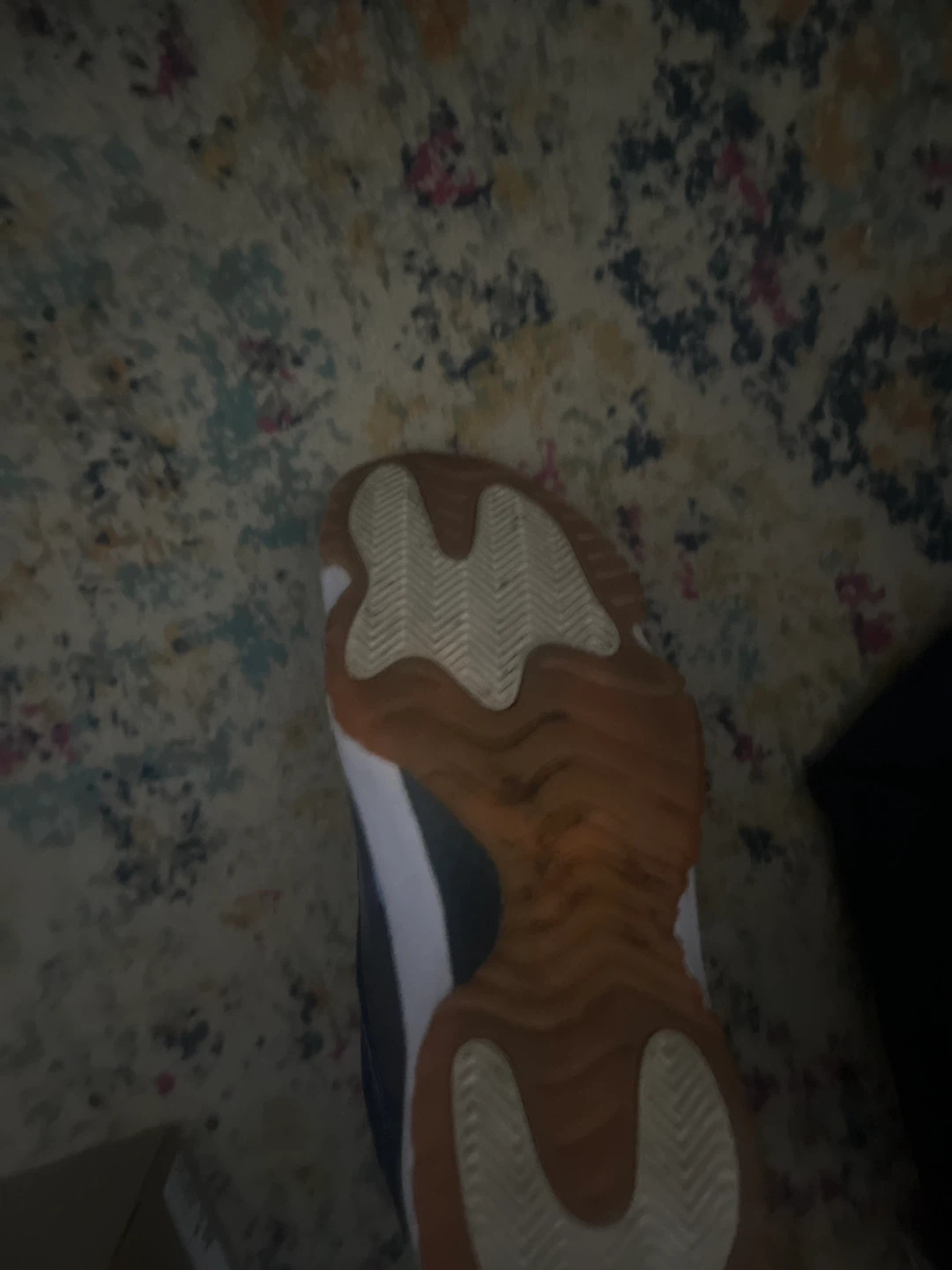 Air Jordan 11 Retro navy gum - photo 3