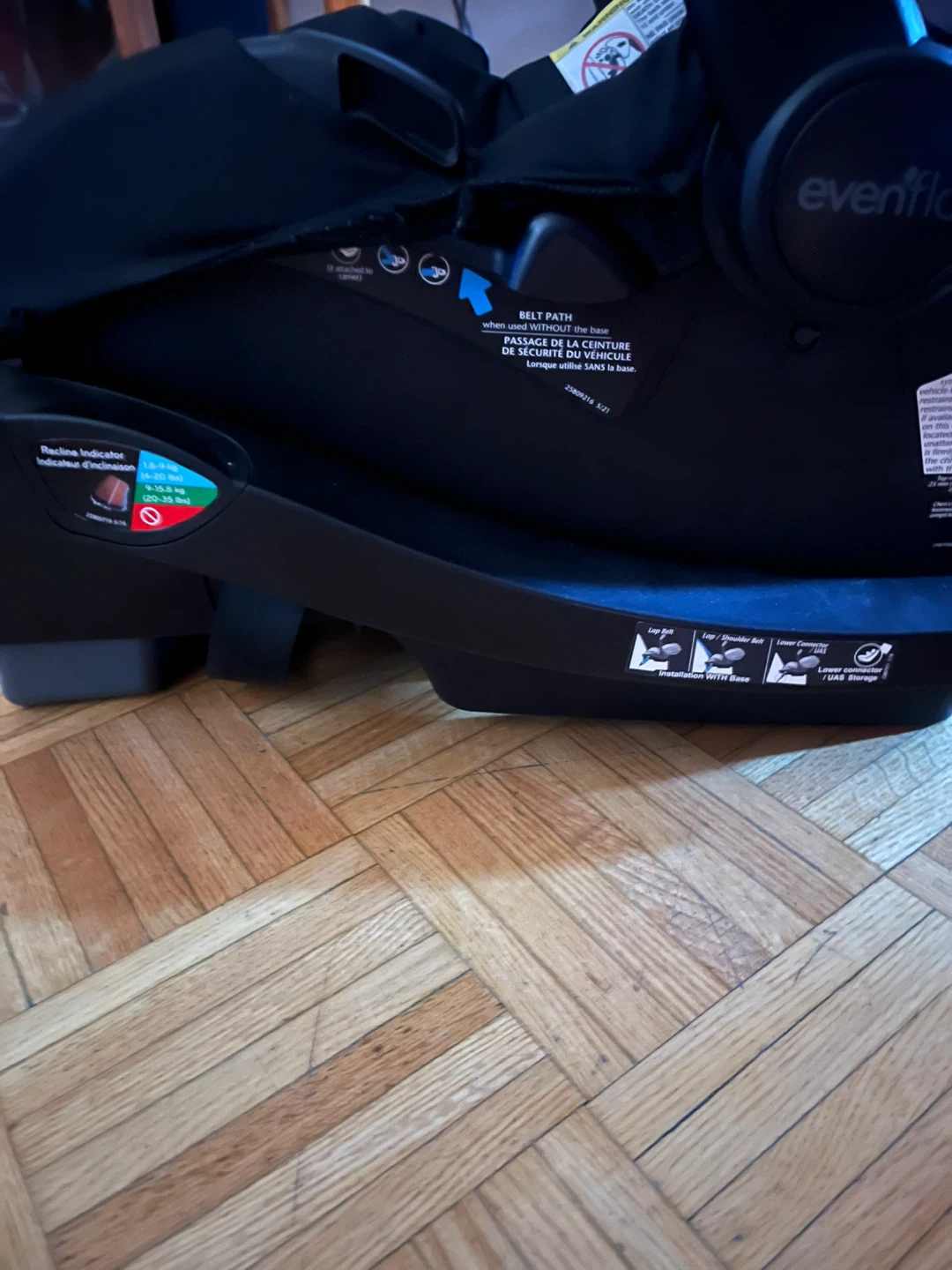 Evenflo Infant Car Seat with Base - photo 2