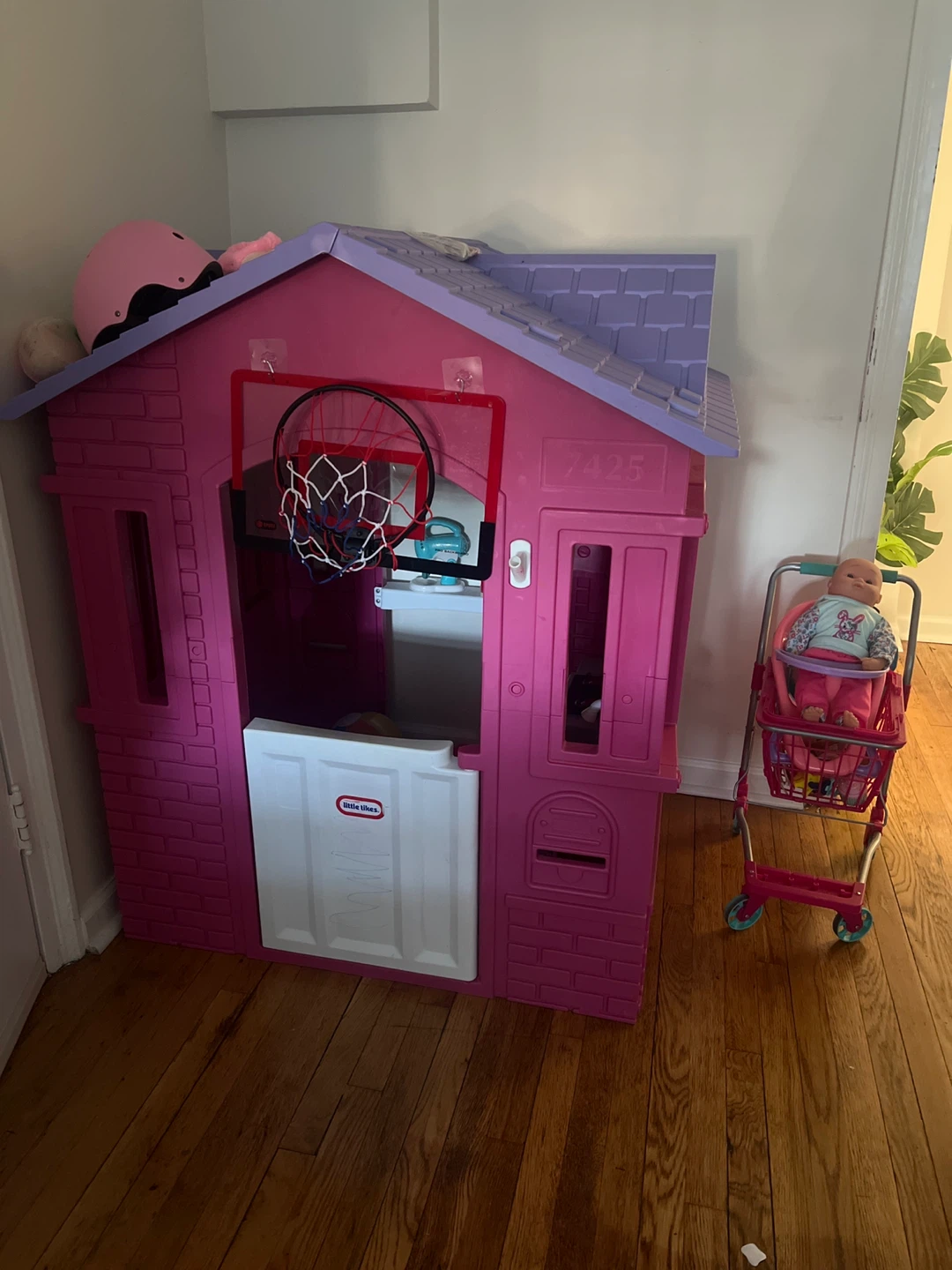 Casa de muñecas para niñas, cama de niña, cochecito de niña