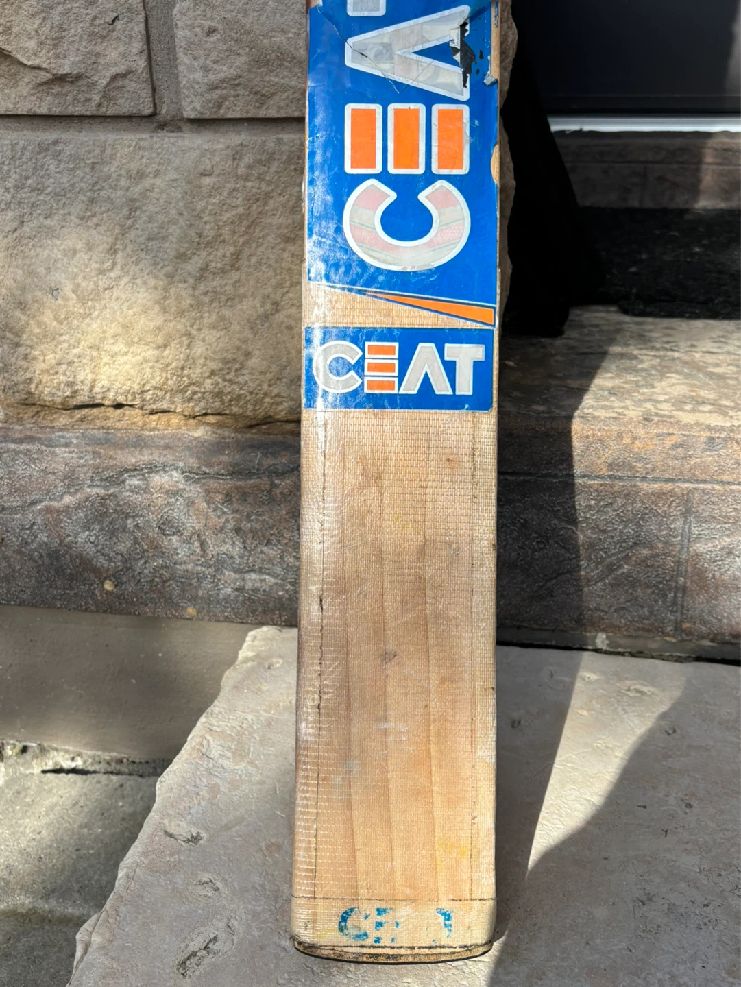 M&H English Willow Cricket Bat-pickup in Brampton available