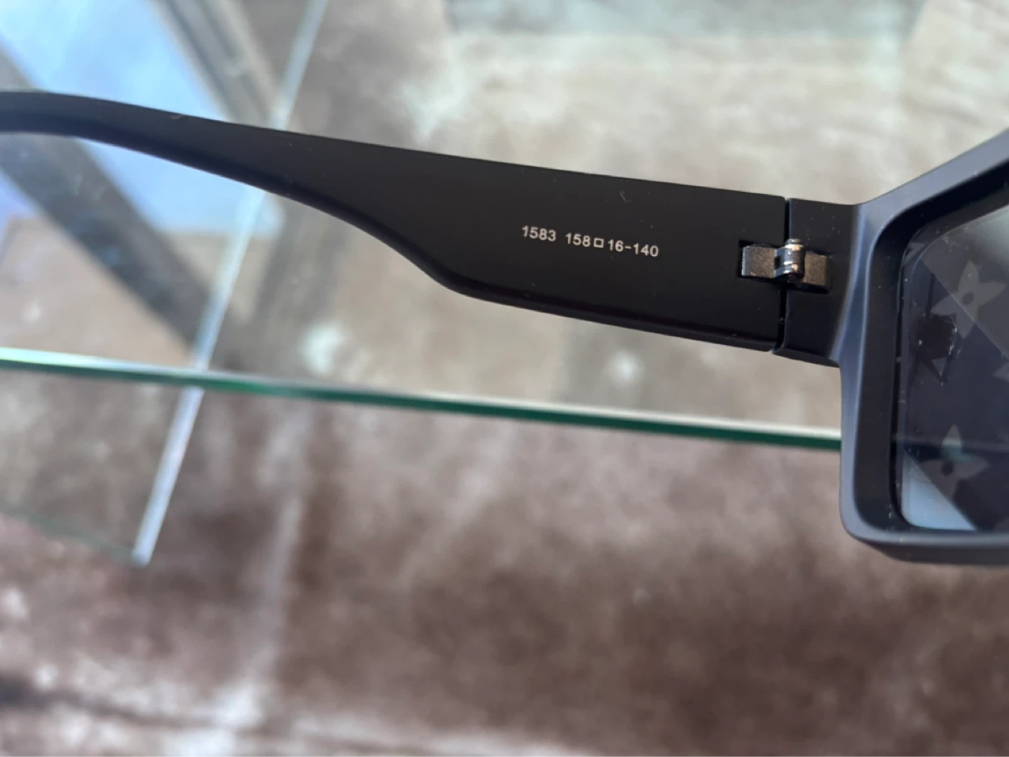 Louis Vuitton Sunglasses - photo 4