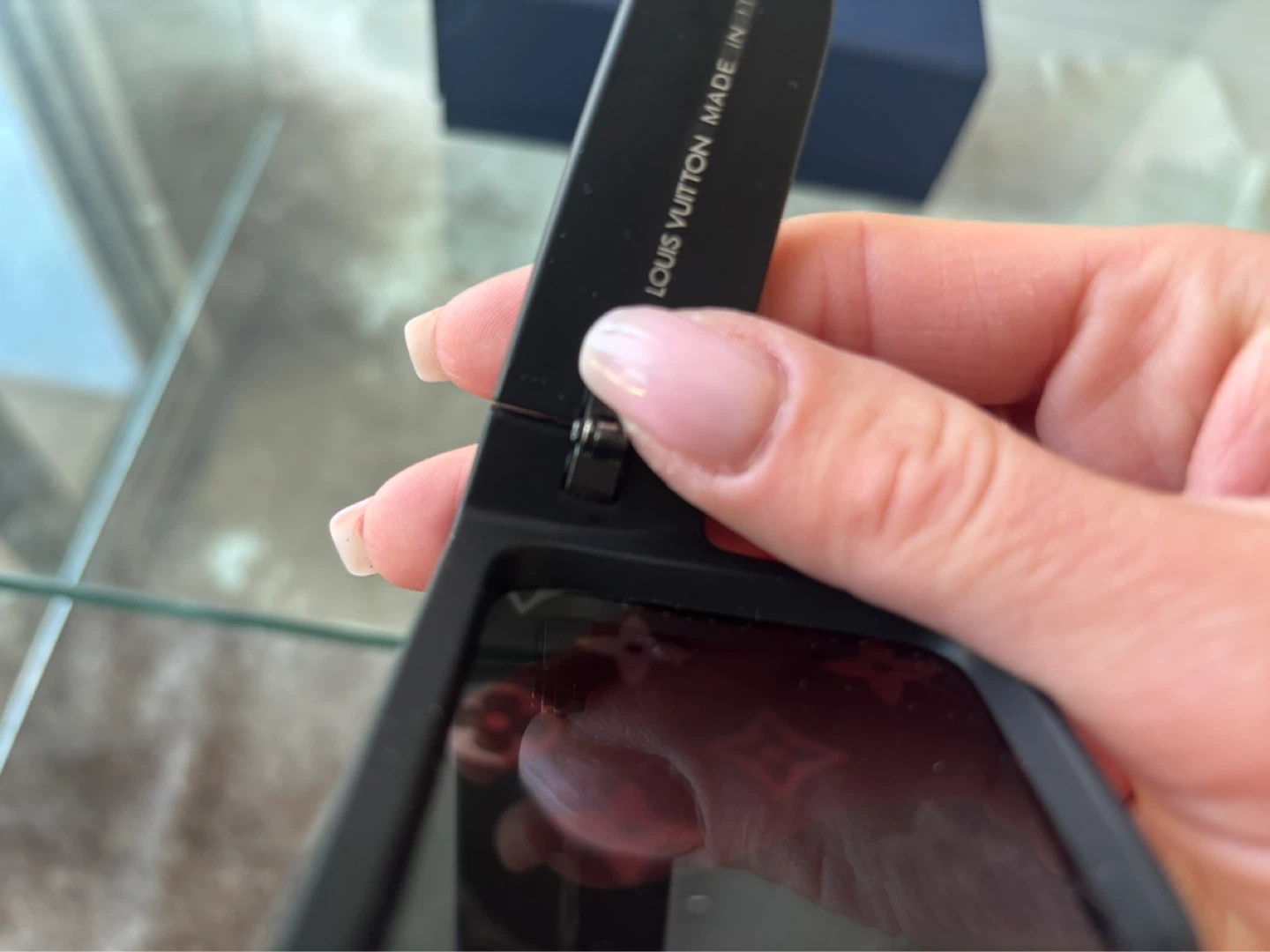 Louis Vuitton Sunglasses - photo 5