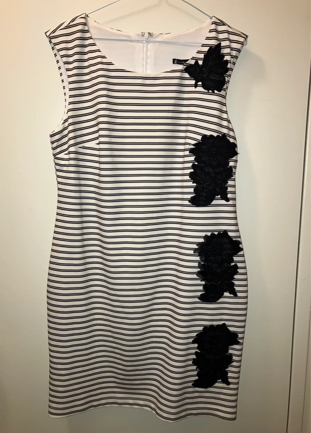 Liz Minelli Striped Dress with Black Lace Accents Size 36