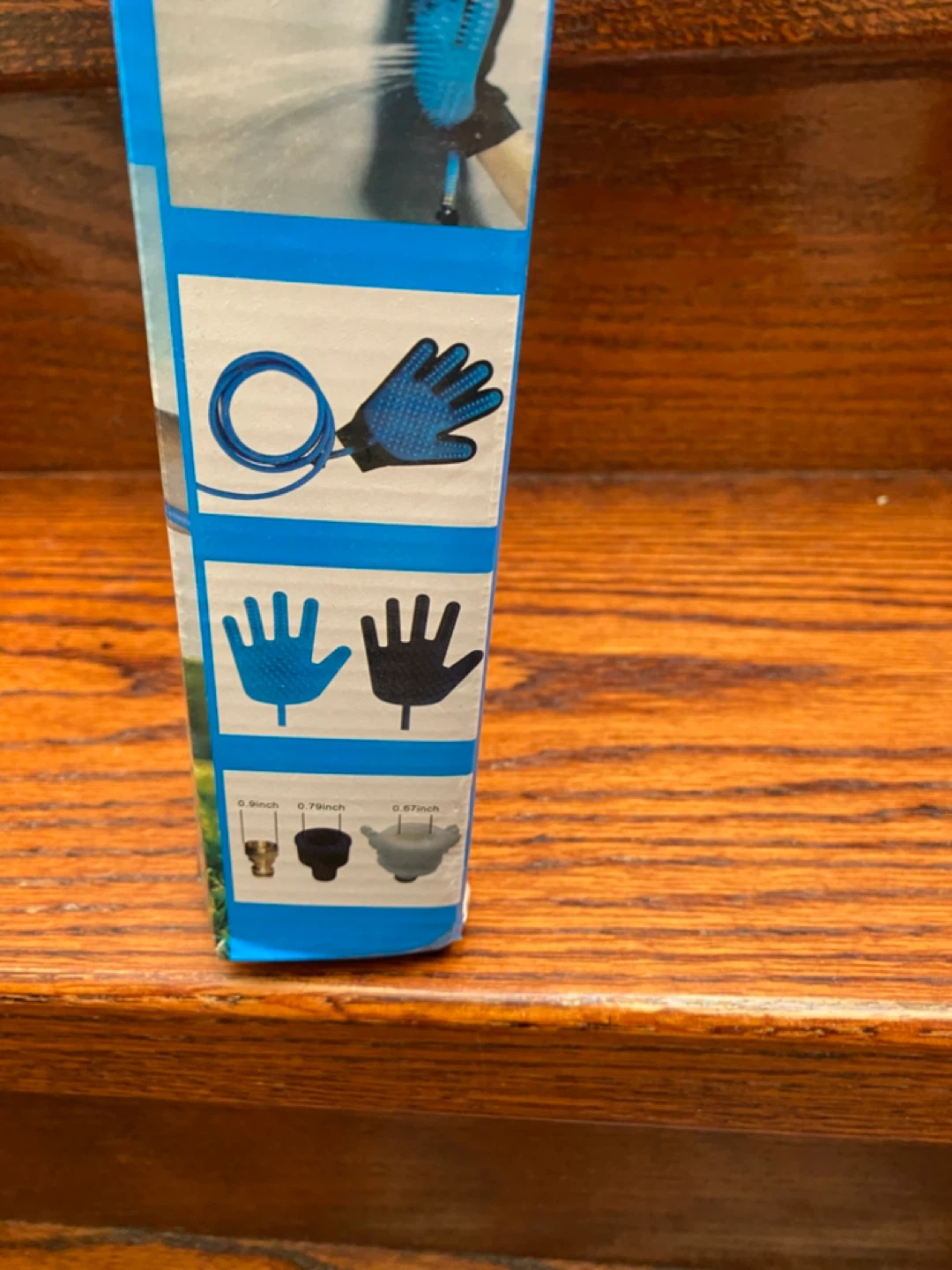 Pet Bathing Massaging Glove - photo 3