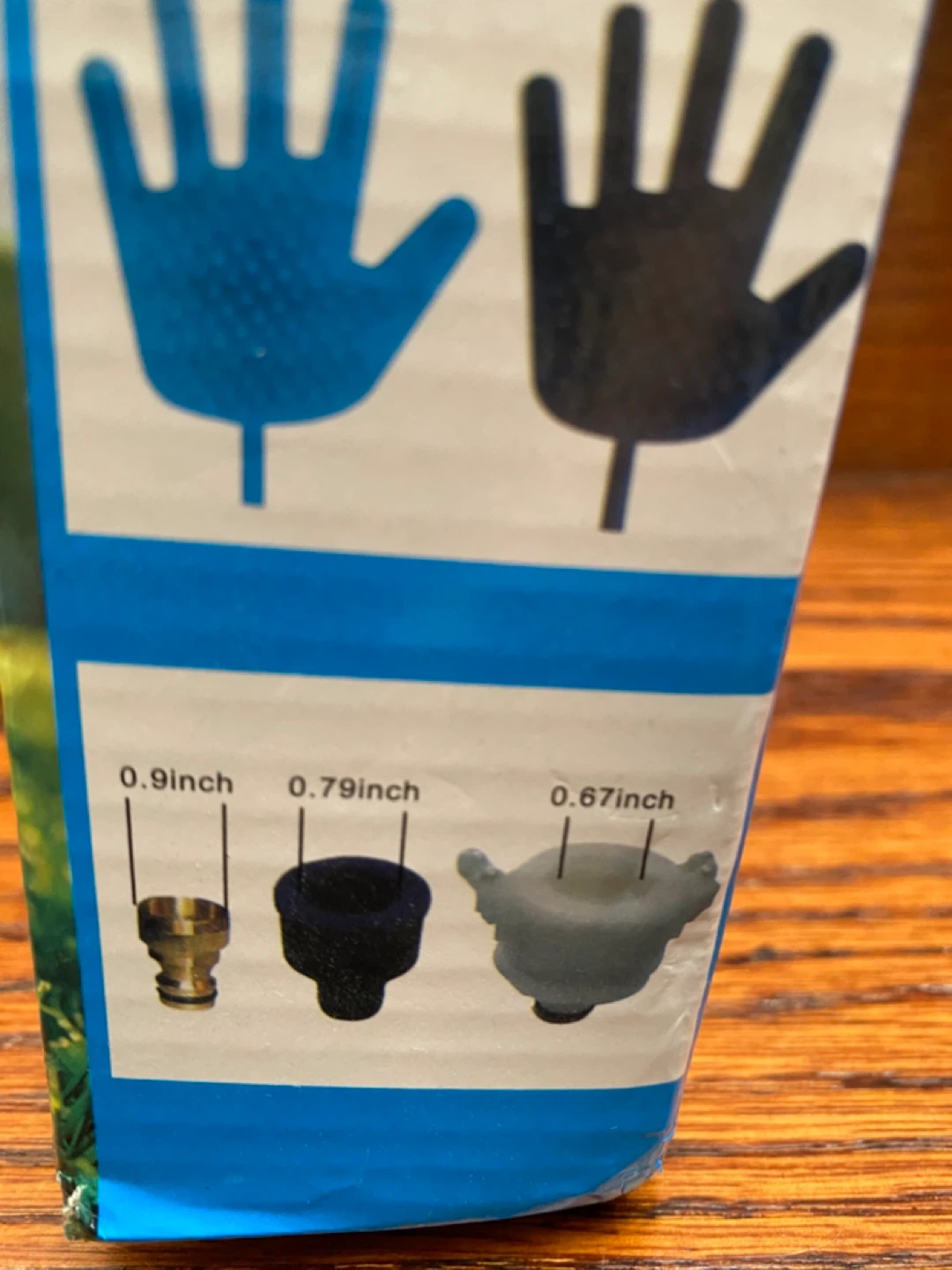 Pet Bathing Massaging Glove - photo 4