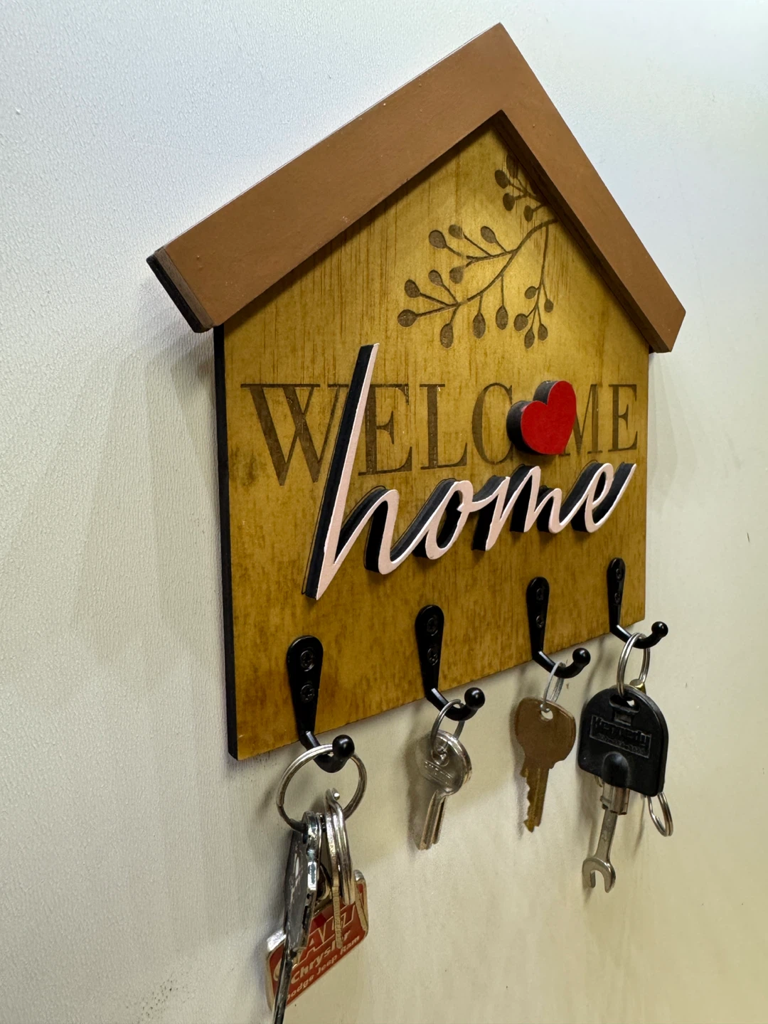Wooden Welcome Home Key Holder - photo 3