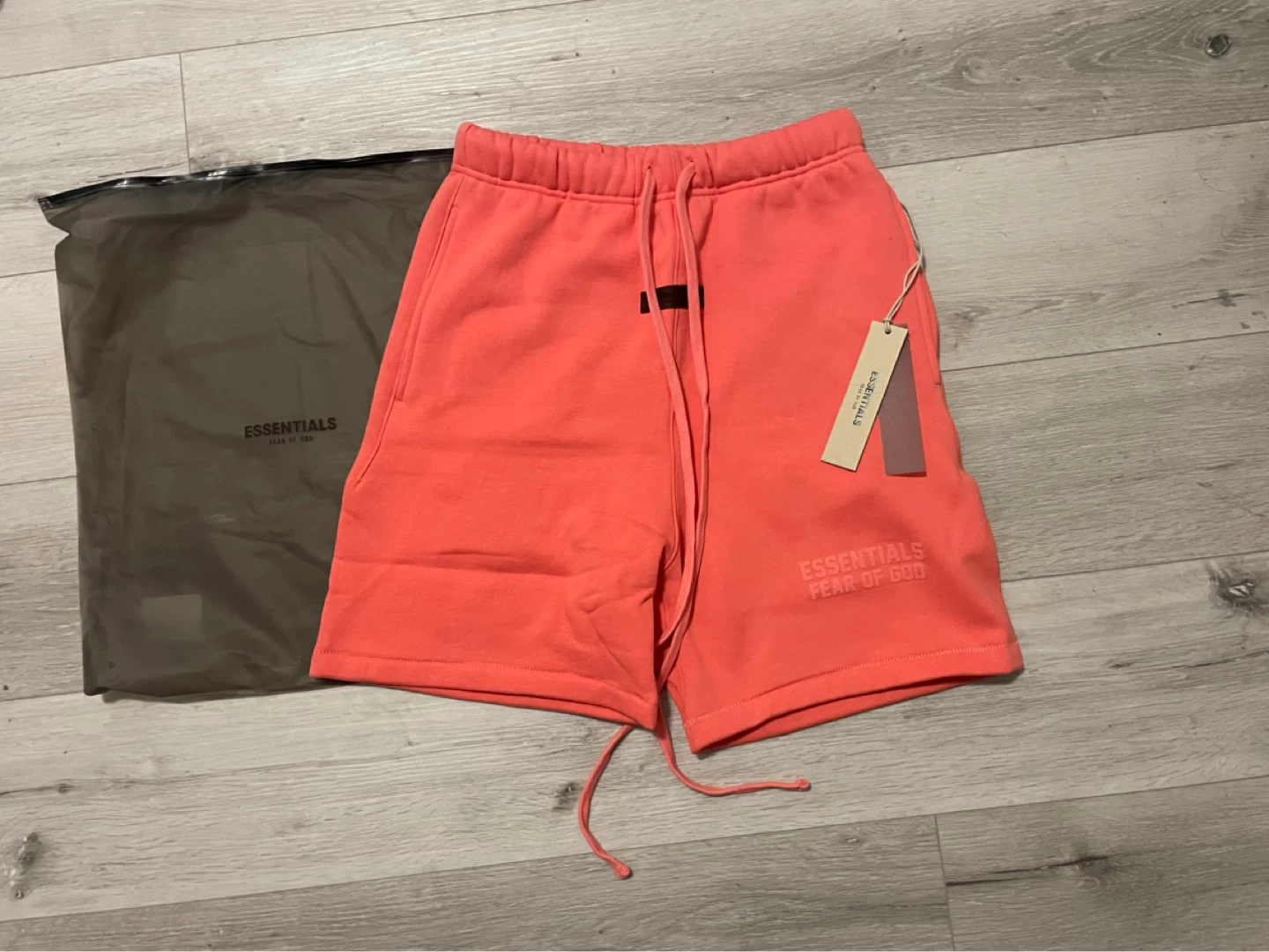 Essentials FOG Coral Shorts