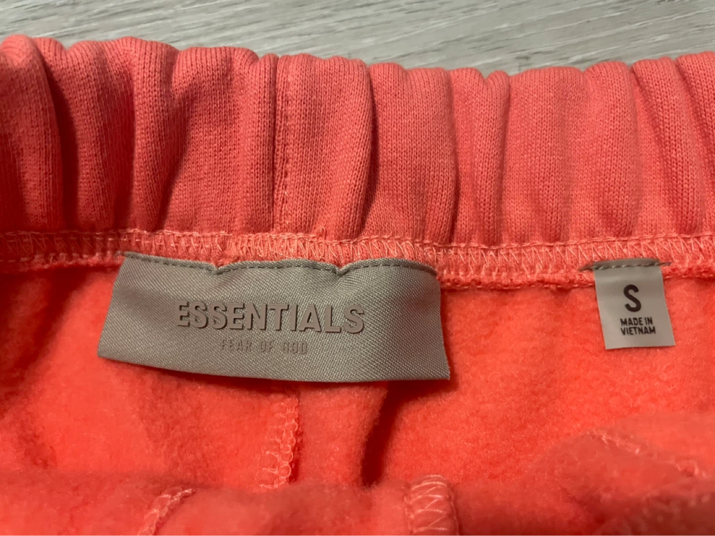 Essentials FOG Coral Shorts - photo 5