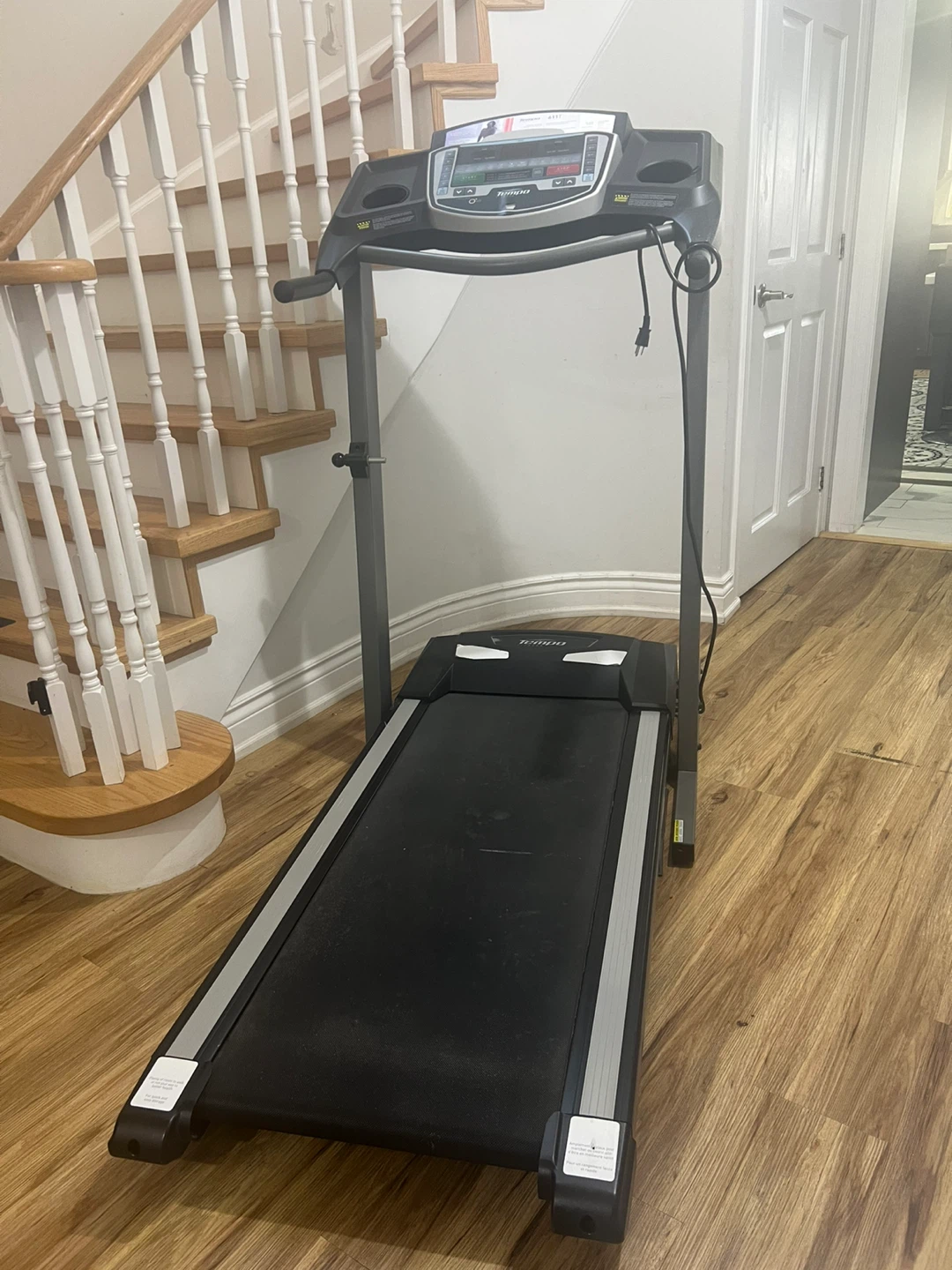 Tempo Fitness 611T Treadmill - photo 4