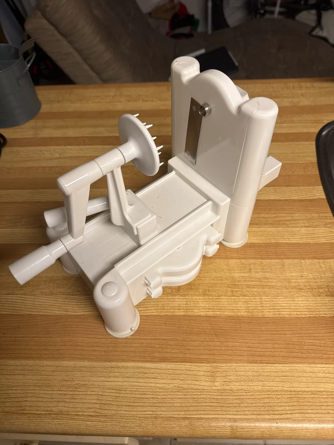 White Spiralizer Vegetable Slicer