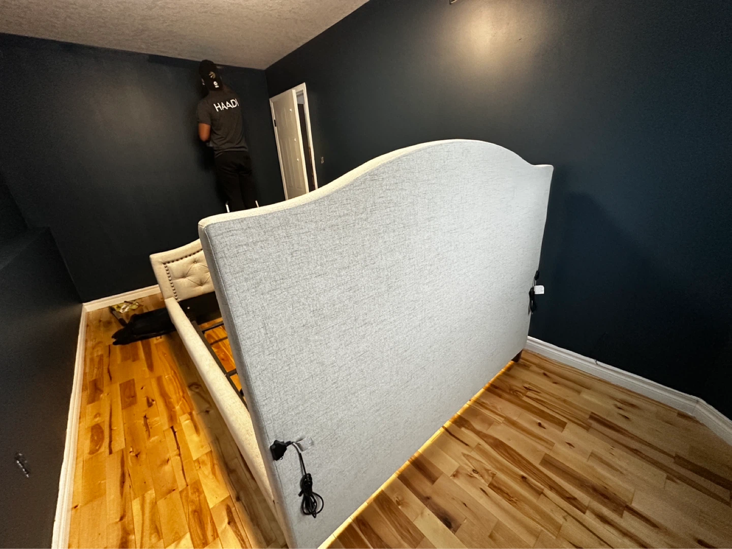 Tufted Upholstered Bed Frame with a box frame as well - photo 3