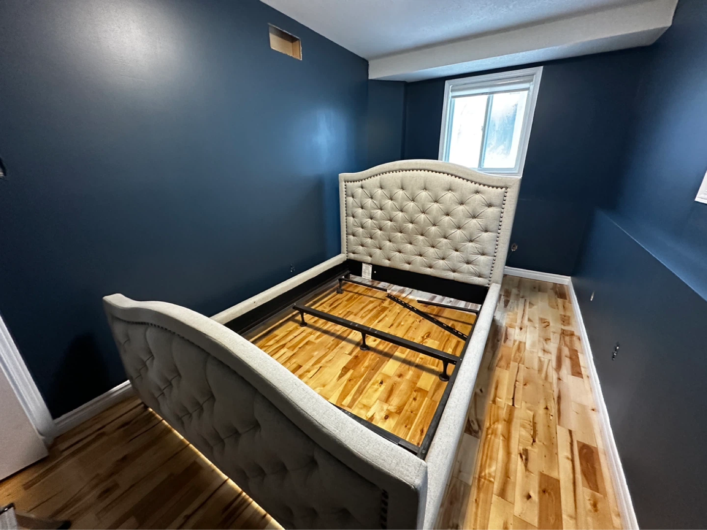 Tufted Upholstered Bed Frame with a box frame as well
