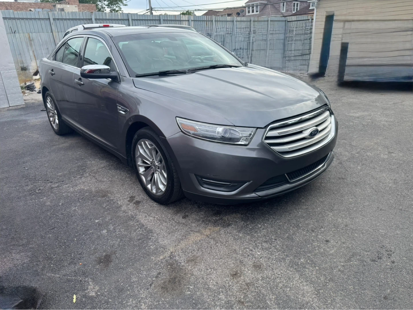 2013 Ford Taurus Limited - photo 3