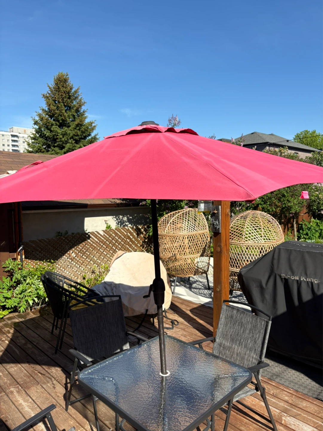 9’ round patio umbrella