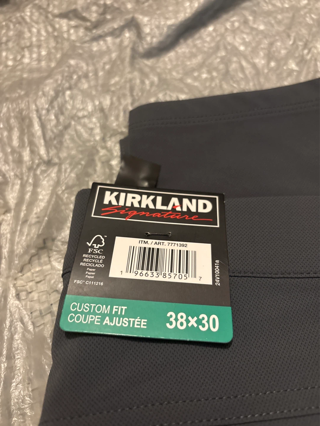 Kirkland Signature Men's Custom Fit Pants 38x30 - photo 2