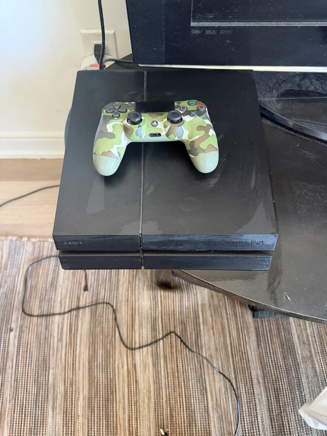 Sony PlayStation 4 Console with Controller and Games - photo 3