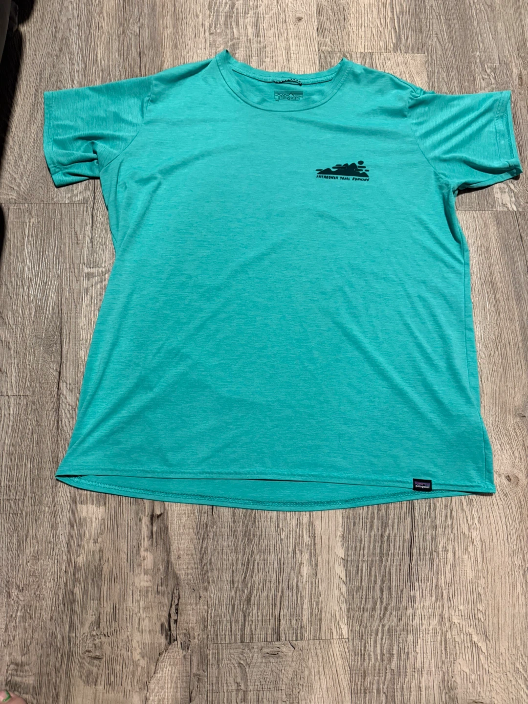 Patagonia Women’s T-shirt size XL