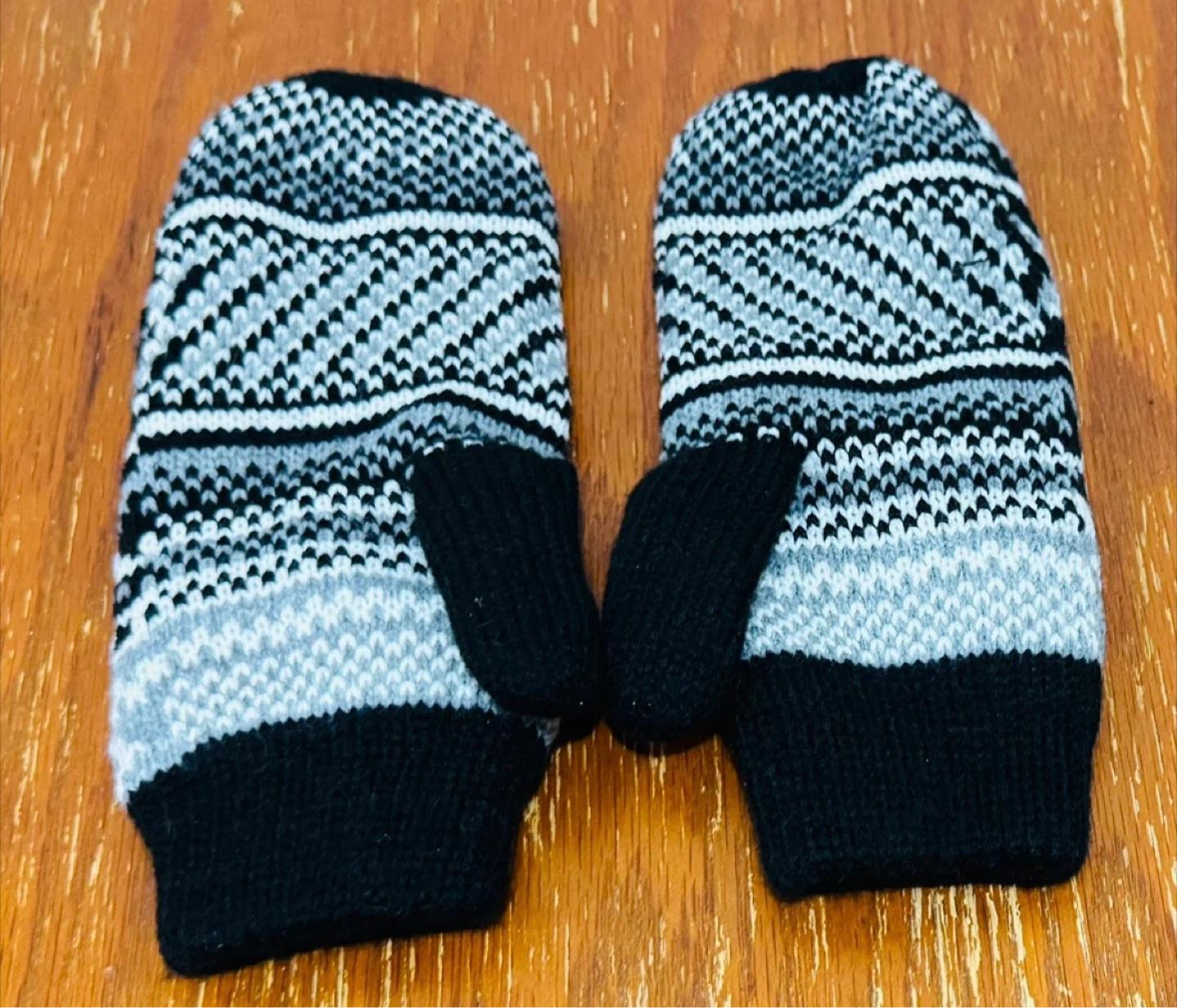 Knit Mittens