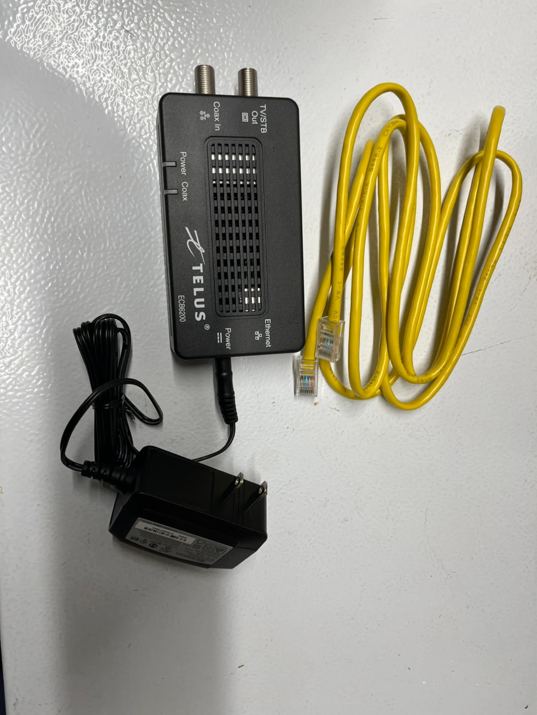 Telus Bonded MoCA 2.0 Adapter for Internet Ethernet Over Coax - photo 2