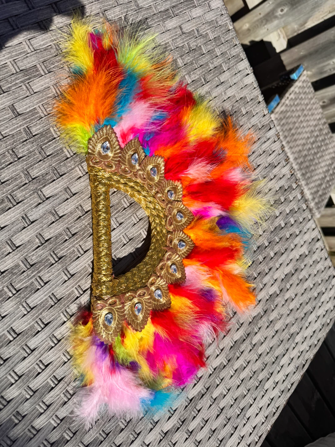 Luxury Hand Fan with Dyed Natural Turkey Feathers