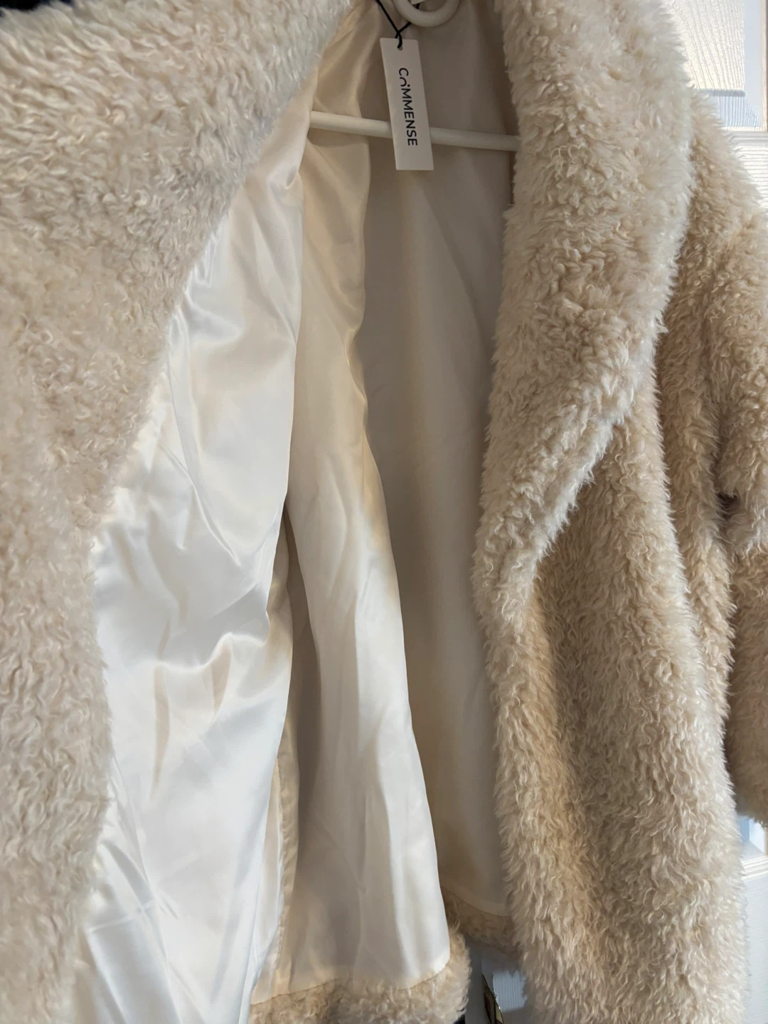 Cream Faux Fur Coat with Belt - Large - photo 2
