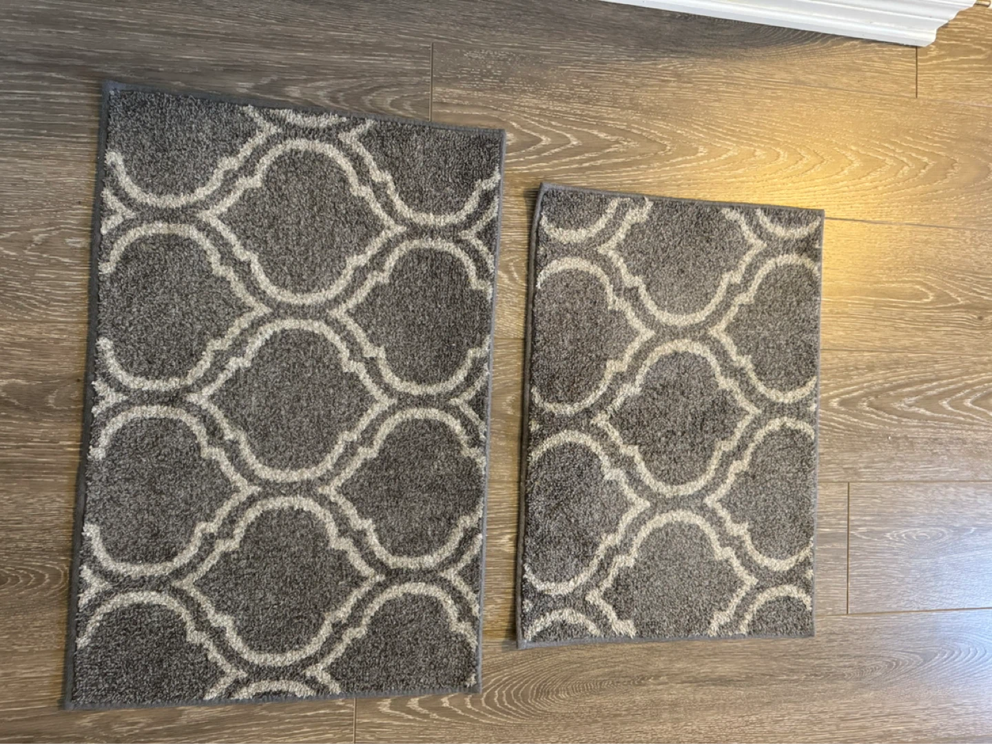 Bathroom rugs set of 2